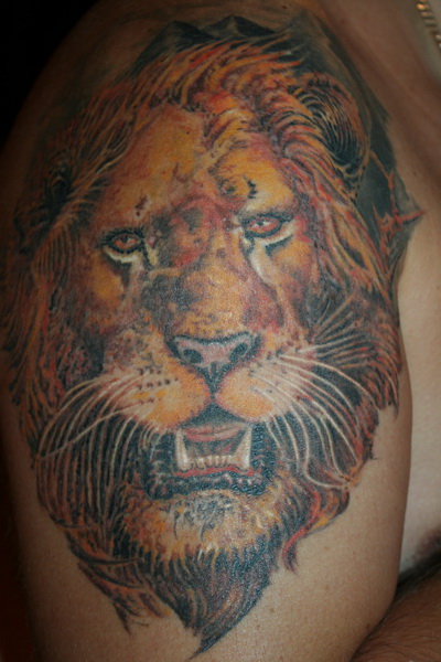 татуировка реализм, тат лев